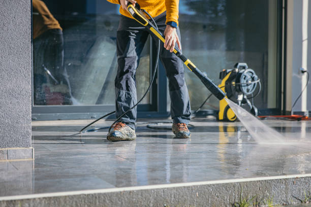 Best Pool Deck Cleaning  in Marissa, IL